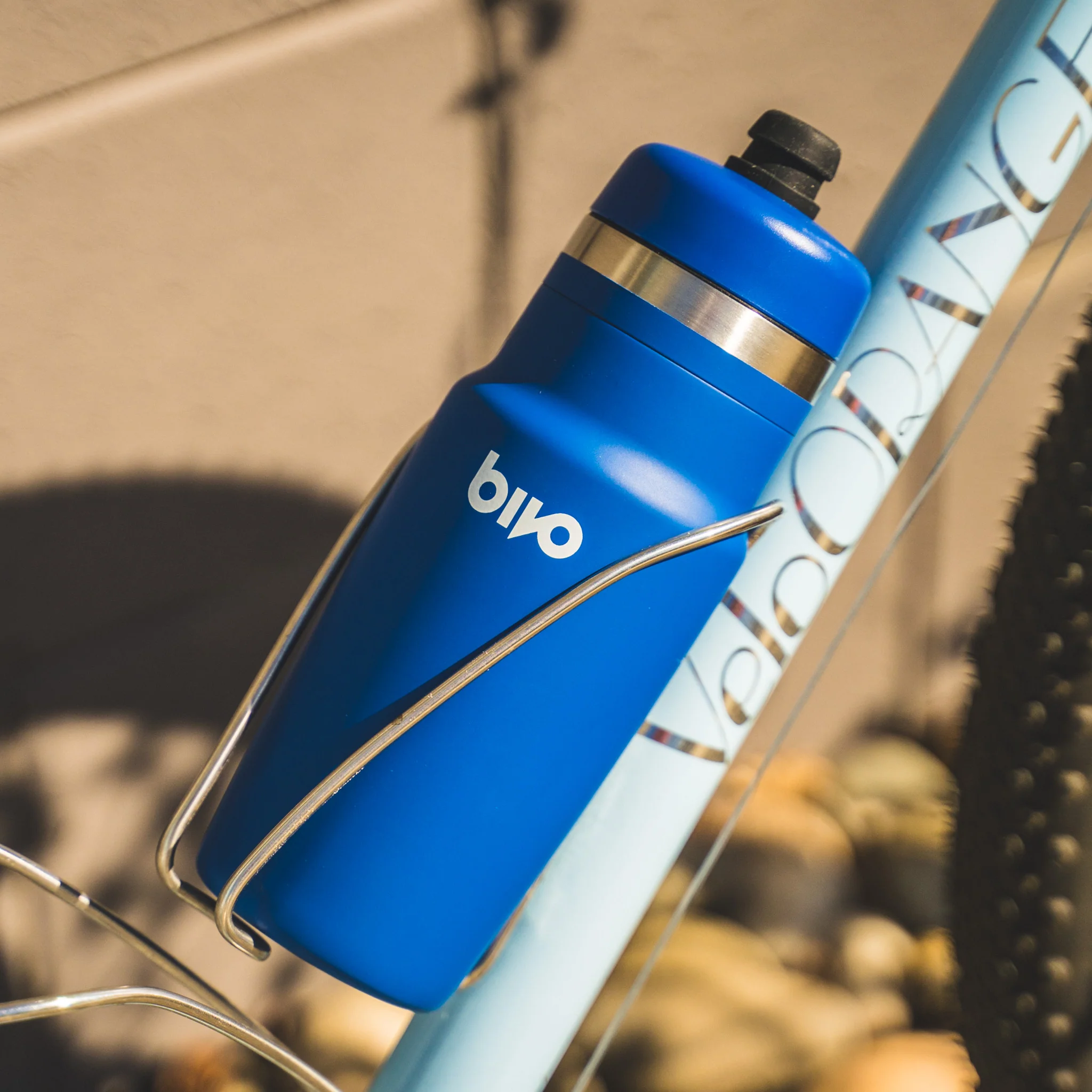 Bivo 21 oz Water Bottle - Image 7