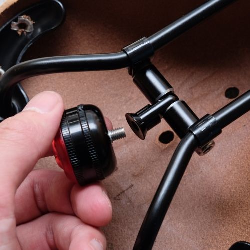 Blue Lug Koma Saddle Mounting Bracket - Image 2